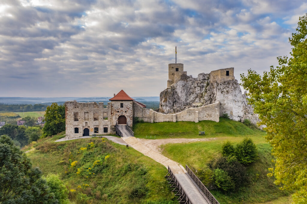 Zamek Rabsztyn widziany z lotu ptaka